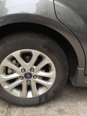 汽車后車輪漏油會是什么原因呢？